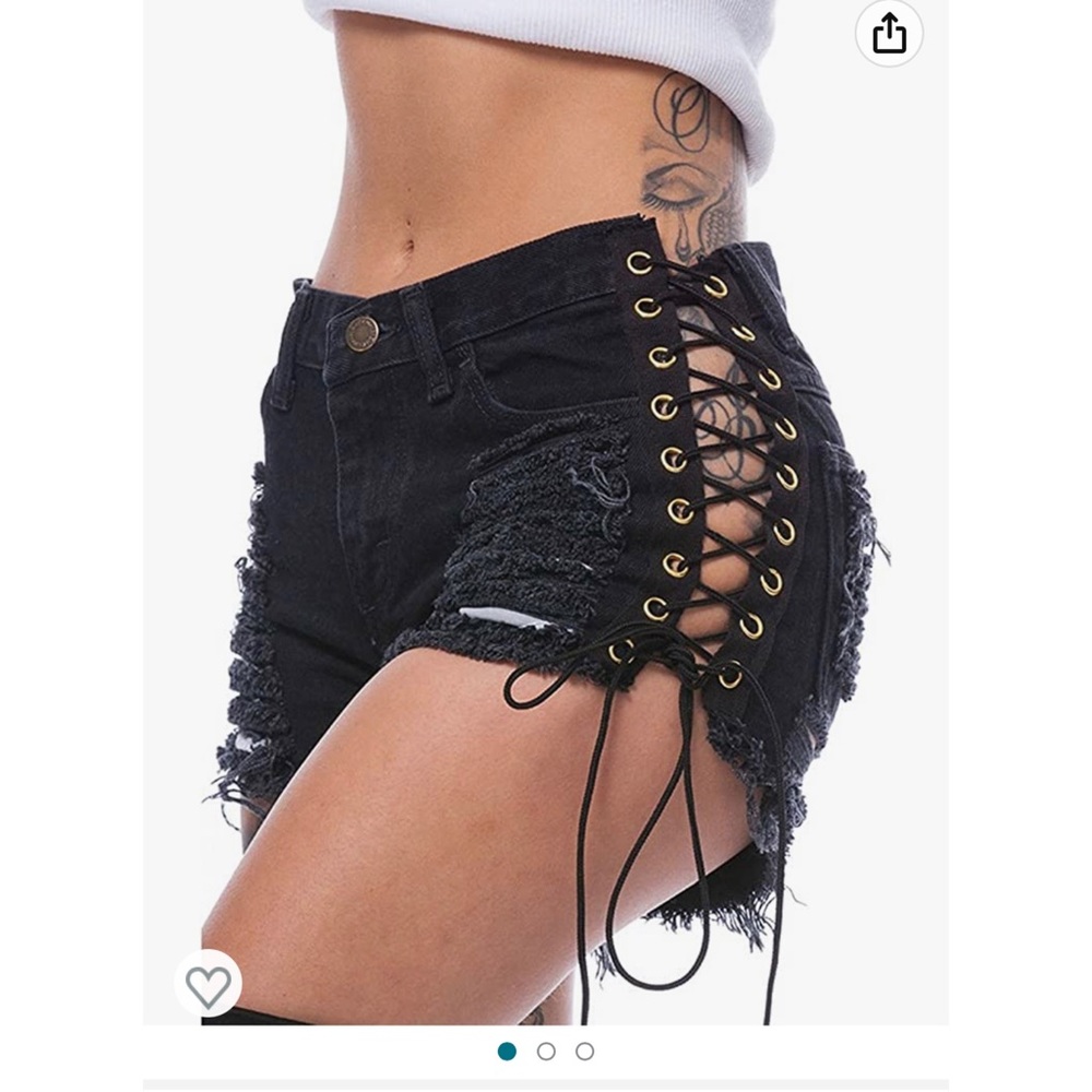Side laced shorts